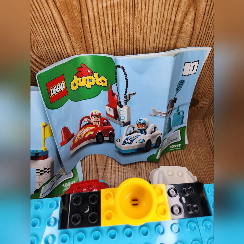 DUPLO‎ LEGO Race Cars 10947 Lego Set with Brick Box